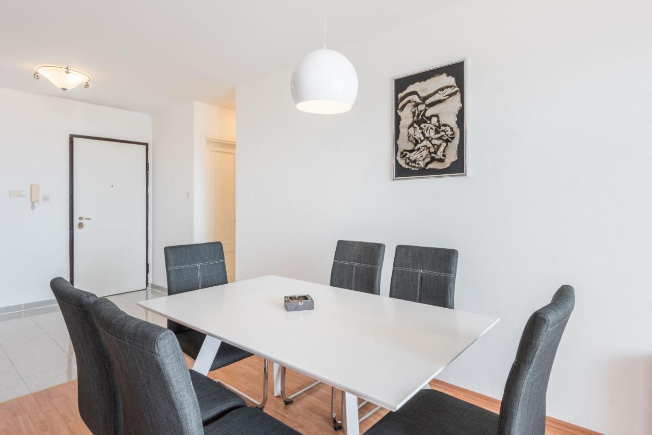 Apartments Mrs Brightside Сплит Экстерьер фото