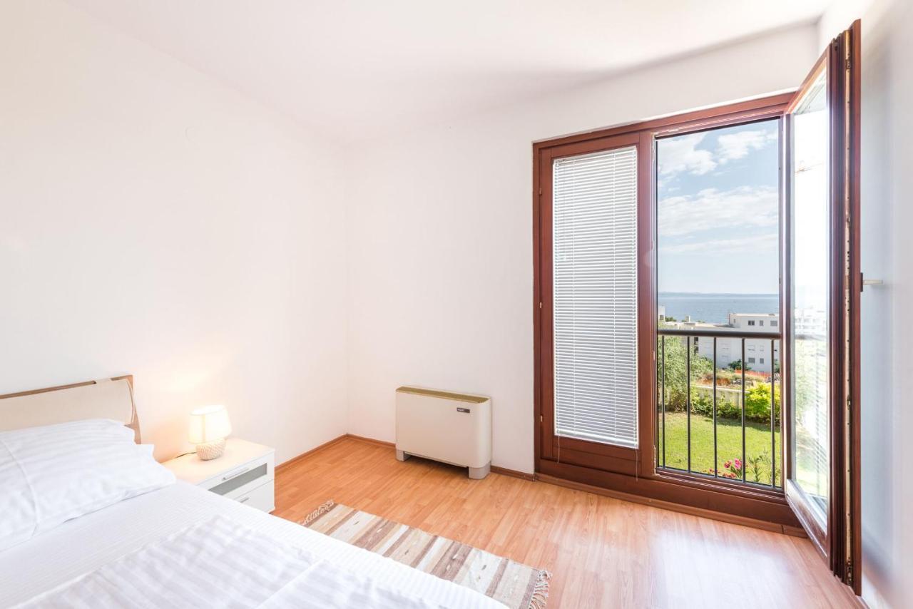 Apartments Mrs Brightside Сплит Экстерьер фото