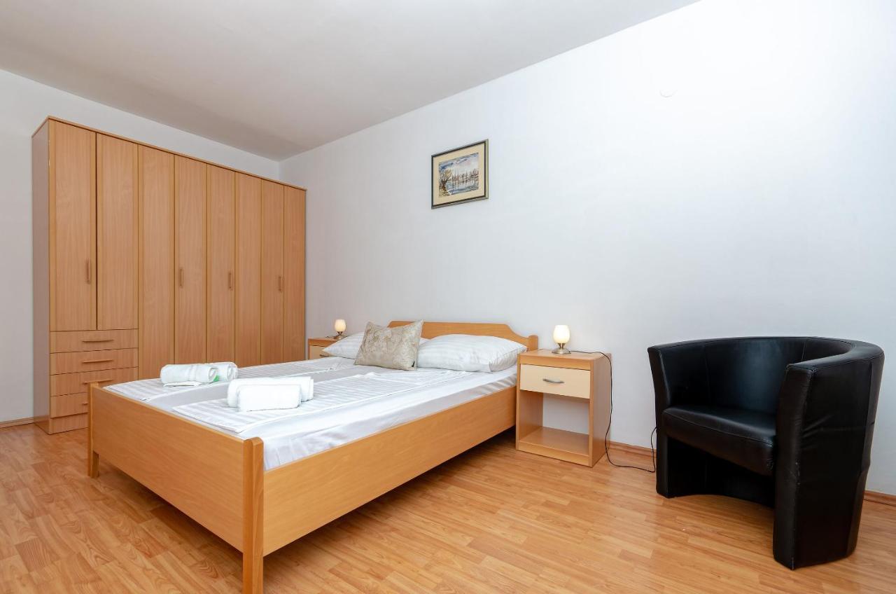 Apartments Mrs Brightside Сплит Экстерьер фото